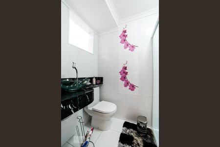 Banheiro de casa à venda com 2 quartos, 300m² em Vila Maria Alta, São Paulo