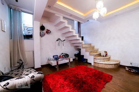 Casa à venda com 300m², 2 quartos e 2 vagasSala 3