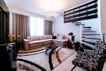 Sala 1 de casa à venda com 2 quartos, 300m² em Vila Maria Alta, São Paulo