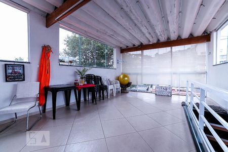 Casa à venda com 300m², 2 quartos e 2 vagasChurrasqueira
