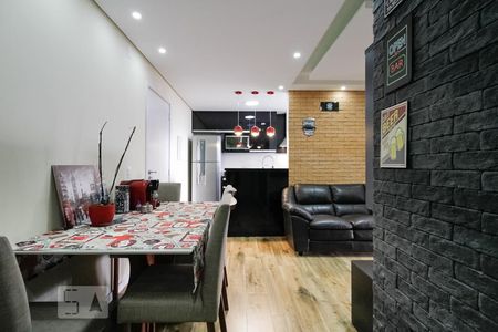 Sala de apartamento à venda com 2 quartos, 57m² em Santo Antônio, Osasco