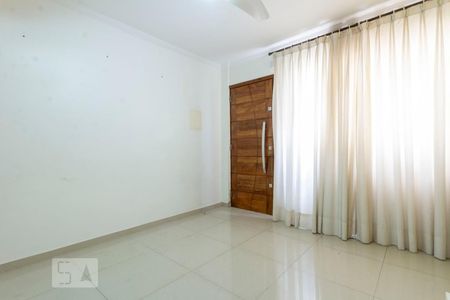 Sala de apartamento para alugar com 2 quartos, 52m² em Vila Nova Teresa, São Paulo