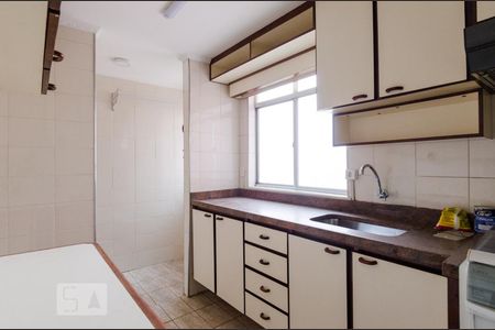 Apartamento à venda com 65m², 2 quartos e 1 vagaCozinha