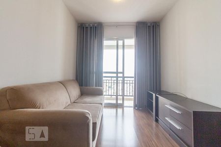 Sala de apartamento para alugar com 3 quartos, 74m² em Vila Regente Feijó, São Paulo