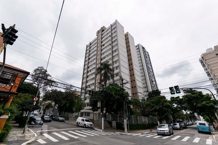 Apartamento para alugar com 76m², 2 quartos e 1 vagaFachada