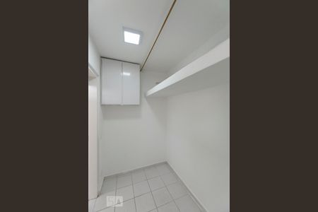 Apartamento para alugar com 76m², 2 quartos e 1 vagaQuarto de serviço