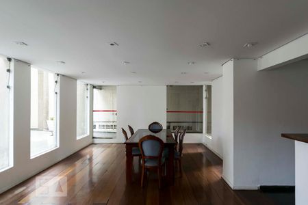 Apartamento para alugar com 76m², 2 quartos e 1 vagaÁrea comum - Salão de festas