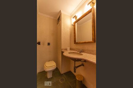 Lavabo de apartamento à venda com 4 quartos, 200m² em Vila Andrade, São Paulo