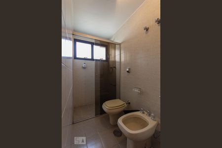 Apartamento à venda com 200m², 4 quartos e 3 vagasBanheiro da Suíte 3