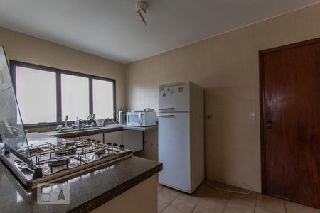Apartamento à venda com 200m², 4 quartos e 3 vagasCozinha