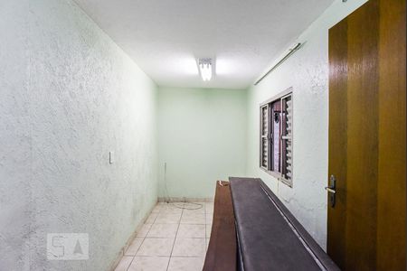 Casa à venda com 140m², 2 quartos e 2 vagas Casa à venda com 140m², 2 quartos e 2 vagasQuarto de Serviço