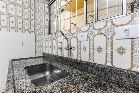 Casa à venda com 140m², 2 quartos e 2 vagas Casa à venda com 140m², 2 quartos e 2 vagasCozinha