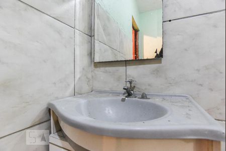 Casa à venda com 140m², 2 quartos e 2 vagas Casa à venda com 140m², 2 quartos e 2 vagasBanheiro de Serviço