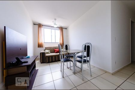 Sala de apartamento para alugar com 2 quartos, 70m² em Caiçaras, Belo Horizonte