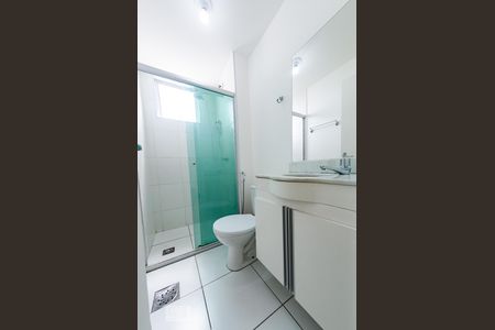 Banheiro de apartamento para alugar com 2 quartos, 70m² em Caiçaras, Belo Horizonte