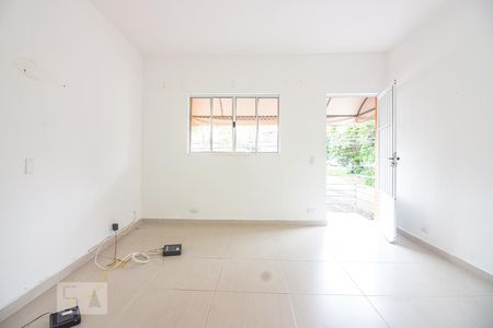 Sala de casa para alugar com 2 quartos, 60m² em Jaguaré, São Paulo