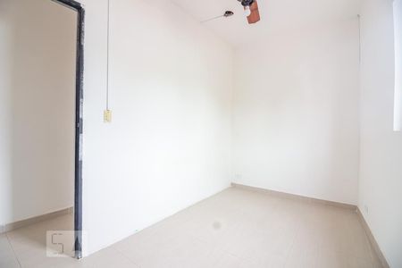 Quarto 1 de casa para alugar com 2 quartos, 60m² em Jaguaré, São Paulo