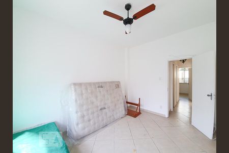 Quarto 1 de apartamento para alugar com 2 quartos, 58m² em Icaraí, Niterói