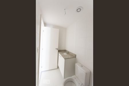 Apartamento para alugar com 72m², 2 quartos e 1 vaga Apartamento para alugar com 72m², 2 quartos e 1 vagaBanheiro