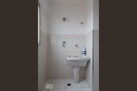 Área de serviço  de apartamento para alugar com 2 quartos, 53m² em Cambuci, São Paulo