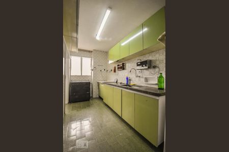 Apartamento à venda com 96m², 3 quartos e 1 vagaCozinha