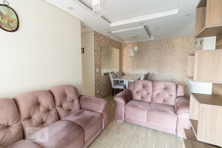 Sala de estar de apartamento para alugar com 3 quartos, 83m² em Jardim Flor da Montanha, Guarulhos