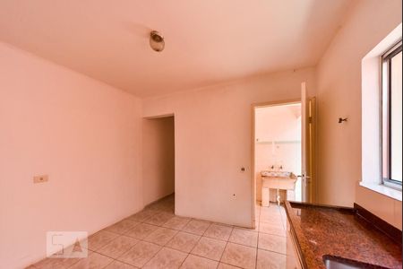 Casa para alugar com 200m², 3 quartos e 2 vagasCozinha