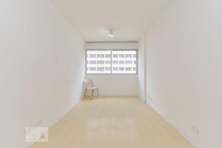 Apartamento à venda com 42m², 1 quarto e 1 vaga Apartamento à venda com 42m², 1 quarto e 1 vagaSala