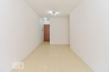 Apartamento à venda com 42m², 1 quarto e 1 vaga Apartamento à venda com 42m², 1 quarto e 1 vagaSala