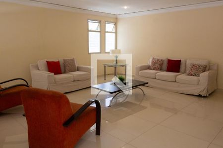 Apartamento para alugar com 170m², 3 quartos e 2 vagas Apartamento para alugar com 170m², 3 quartos e 2 vagasÁrea comum