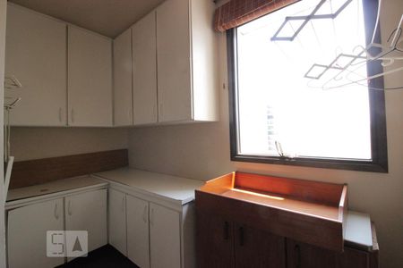 Apartamento para alugar com 400m², 5 quartos e 4 vagasQuarto de Serviço