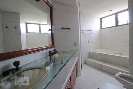 Apartamento para alugar com 400m², 5 quartos e 4 vagasSuíte Quarto 4