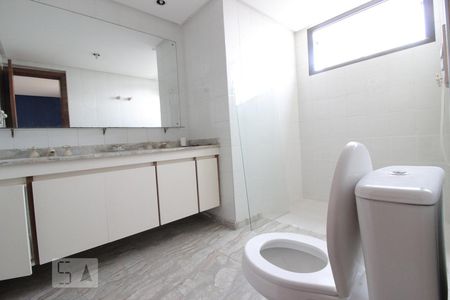 Apartamento para alugar com 400m², 5 quartos e 4 vagasSuíte Quarto 3