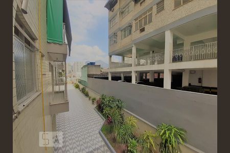 Apartamento à venda com 73m², 2 quartos e 1 vagaVista da varanda