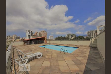 Apartamento à venda com 73m², 2 quartos e 1 vagaÁrea comum - Piscina