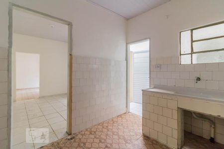 Cozinha de casa para alugar com 1 quarto, 45m² em Vila Galvão, Guarulhos