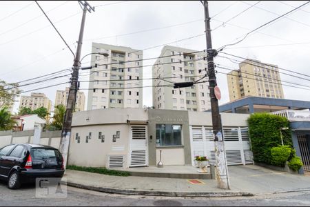 Apartamento para alugar com 60m², 2 quartos e 1 vaga Apartamento para alugar com 60m², 2 quartos e 1 vagaFachada