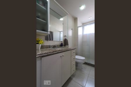 Apartamento à venda com 115m², 3 quartos e 2 vagasBanheiro da Suíte
