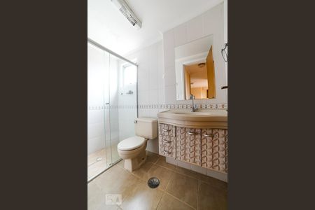 Banheiro de apartamento para alugar com 2 quartos, 55m² em Vila Cachoeira, São Paulo