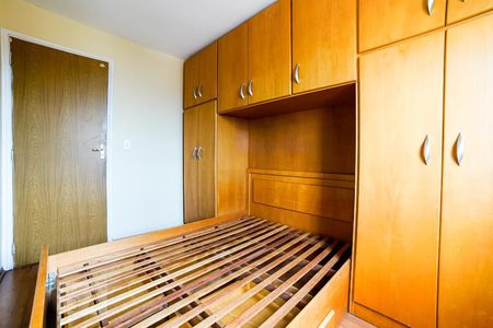 Quarto 2 de apartamento para alugar com 2 quartos, 55m² em Vila Cachoeira, São Paulo