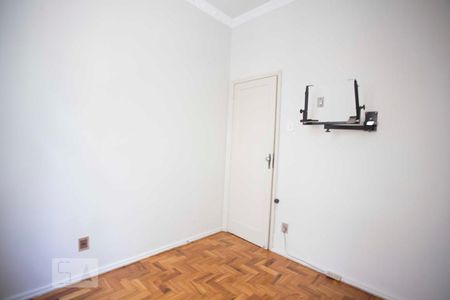 Quarto 1 de apartamento para alugar com 2 quartos, 70m² em Estácio, Rio de Janeiro