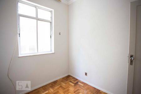Quarto 1 de apartamento para alugar com 2 quartos, 70m² em Estácio, Rio de Janeiro