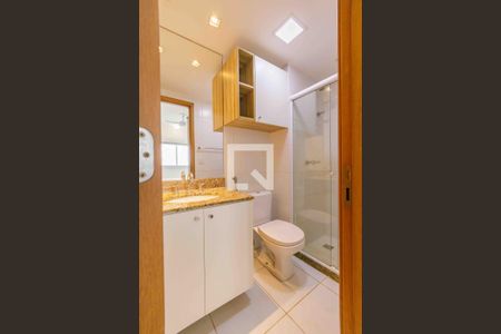 Apartamento à venda com 70m², 2 quartos e 1 vagaBanheiro da Suíte