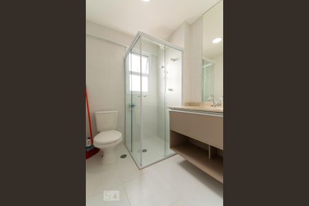 Banheiro de kitnet/studio para alugar com 1 quarto, 35m² em Vila Prudente, São Paulo