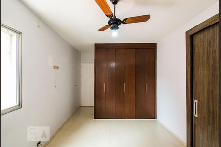 Apartamento à venda com 78m², 2 quartos e sem vagaQuarto 2