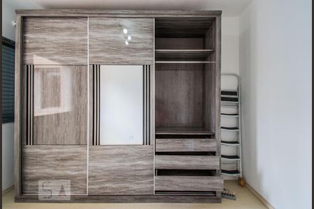 Apartamento à venda com 78m², 2 quartos e sem vagaQuarto 1