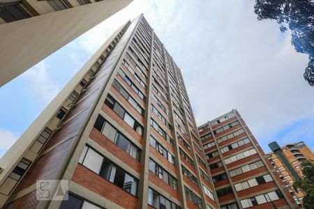 Apartamento para alugar com 110m², 3 quartos e 1 vagaFachada