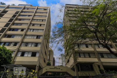 Apartamento para alugar com 110m², 3 quartos e 1 vagaFachada