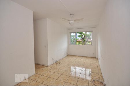 Sala de apartamento à venda com 2 quartos, 48m² em Tanque, Rio de Janeiro