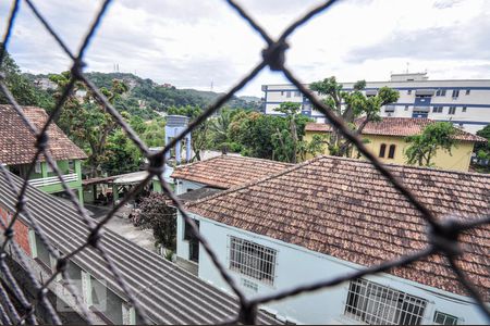 Vista Sala de apartamento à venda com 2 quartos, 48m² em Tanque, Rio de Janeiro